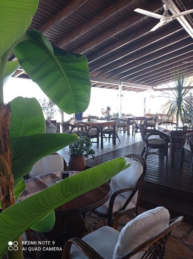 Ninos On The Beach Hotel Roda (Corfu) Exterior foto