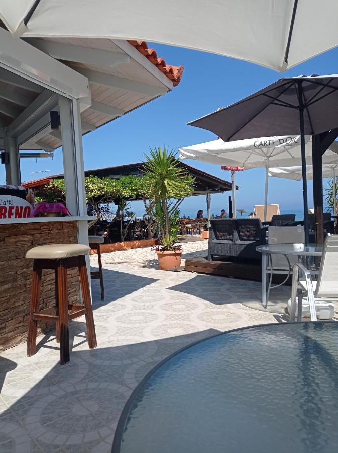 Ninos On The Beach Hotel Roda (Corfu) Exterior foto
