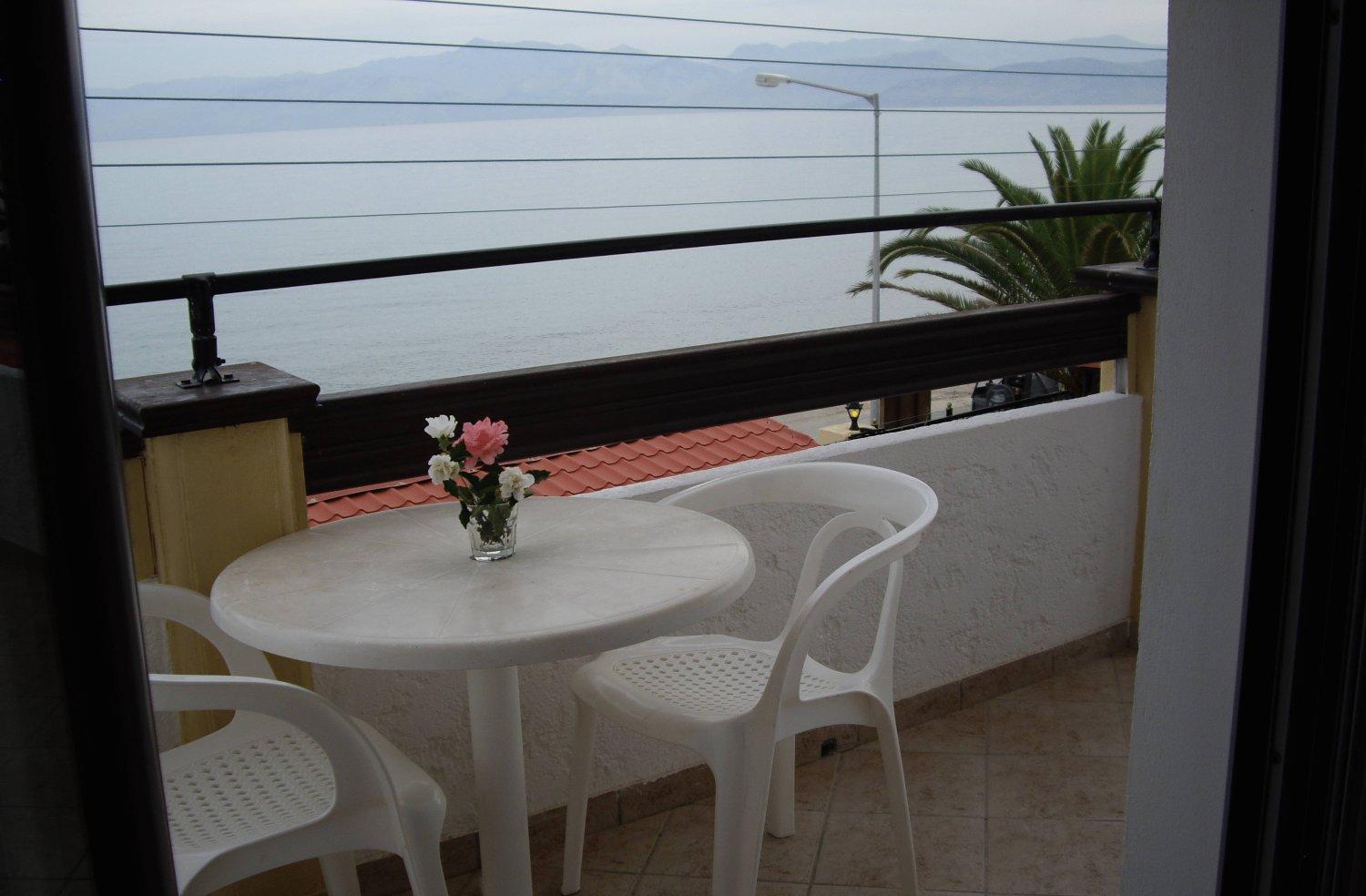 Ninos On The Beach Hotel Roda (Corfu) Exterior foto