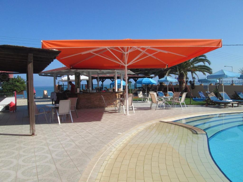 Ninos On The Beach Hotel Roda (Corfu) Exterior foto